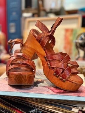 BED|STU Paulina Brown Leather Platform Sandals with Wooden Heel - 9